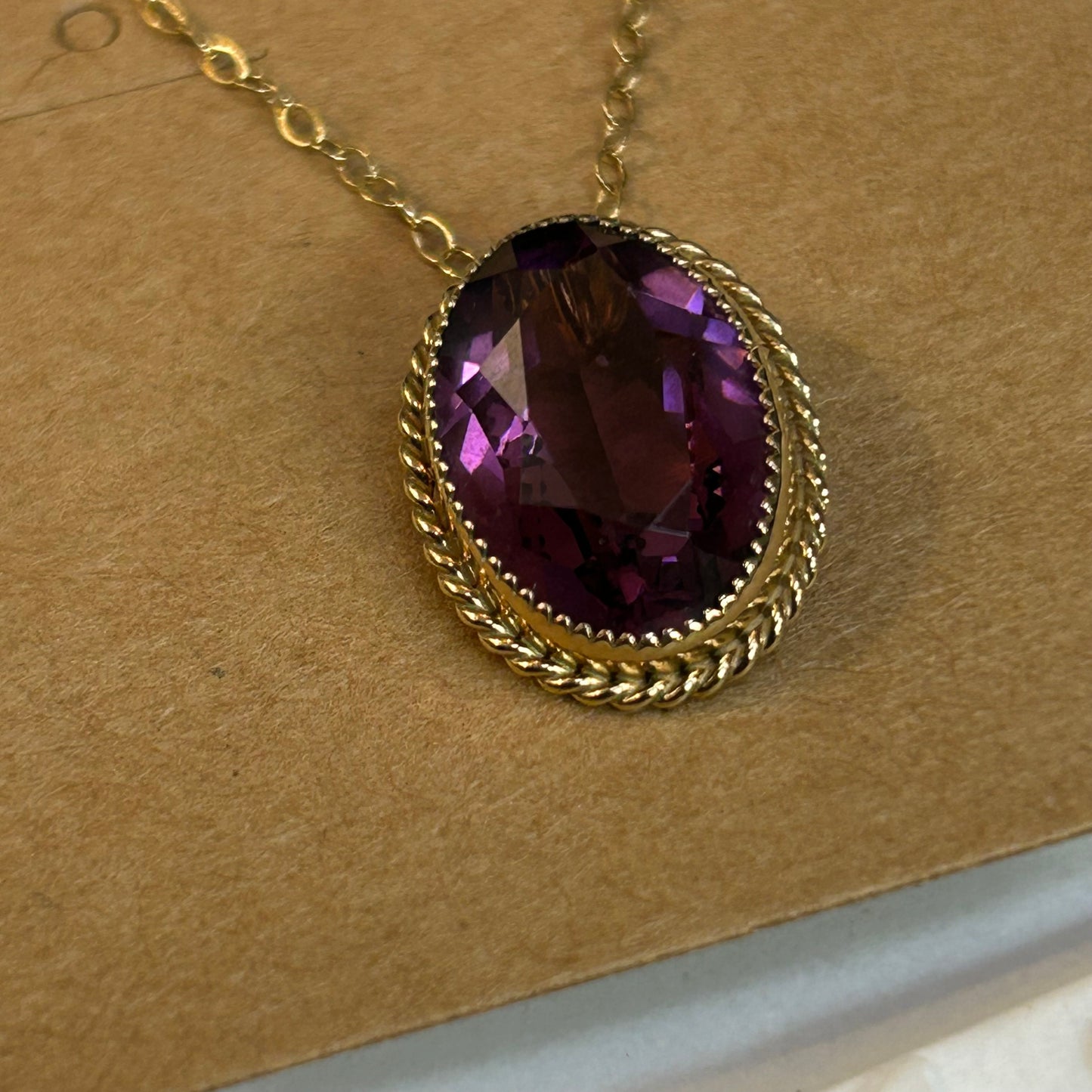 VINTAGE AMETHYST PENDANT